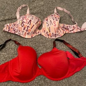Victoria’s Secret bras size 38C